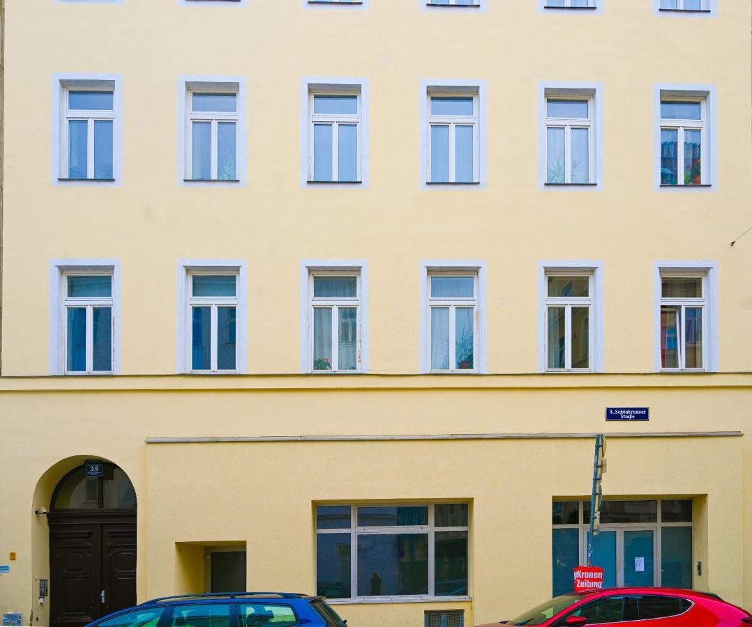 Modern Suite Naschmarkt Vienna Esterno foto